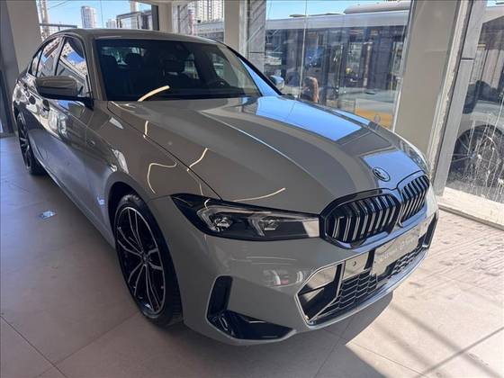 BMW 330e 2.0 16V TURBO HÍBRIDO M SPORT AUTOMÁTICO BMW 330e 2.0 16V TURBO HÍBRIDO M SPORT AUTOMÁTICO